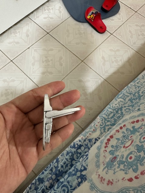 Hàng đẹp, có 2 nấc để thay đổi độ cao