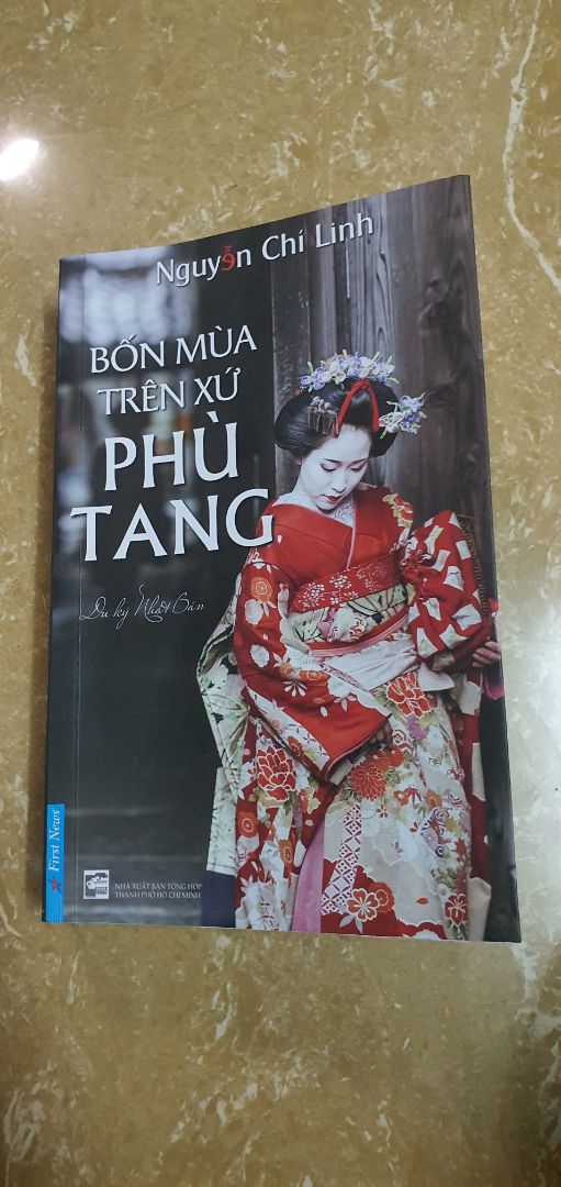 Sách ngoài là 1 quyển du ký, còn cung cấp 1 lượng kiến thức đồ sộ về Nhật Bản, có thêm những suy nghĩ quan điểm từ chính người dân xứ Phù Tang là người bạn đồng hành cùng tác giả