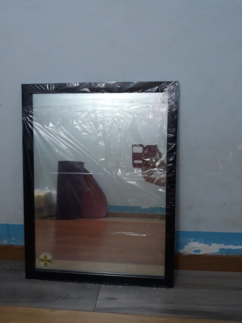 đóng gói chắc. sản phẩm đẹp. nhân viên giao hàng nhanh.