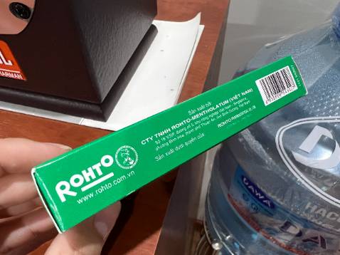 Chất lượng hơn mình tưởng tượng. Kem đặc dễ thoa, thấm vào da cũng nhanh. Mọi người nhớ giữ da sạch rồi hẵng bôi kem nha.