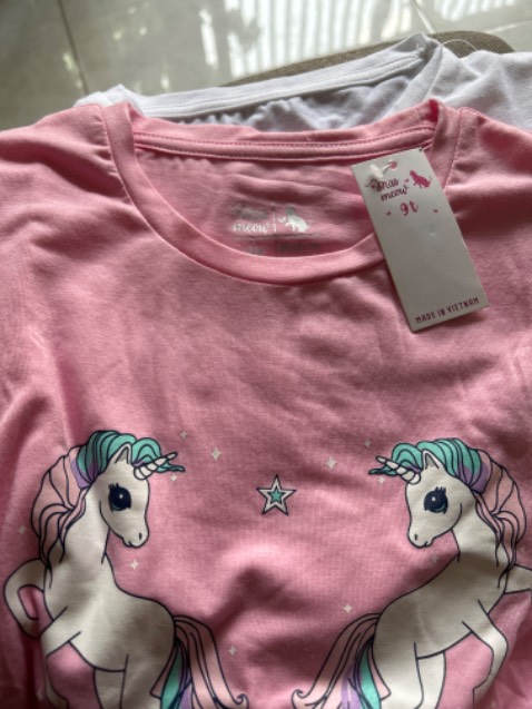 Chất liệu mềm mát. Ok