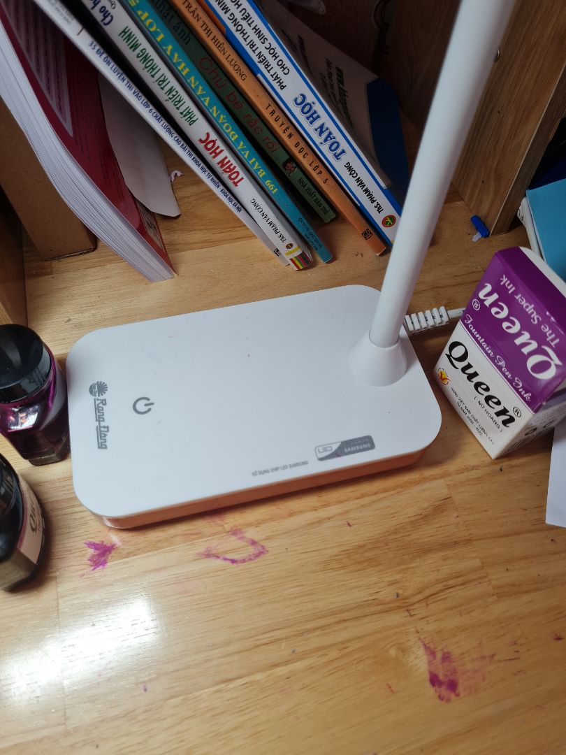 Chuẩn Rạng Đông. Sản phẩm nhận hơi  xước.