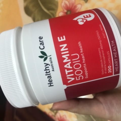 Lọ to mà giá phải chăng, dễ uống và không có mùi khó chịu. Cải thiện nội tiết tốt.