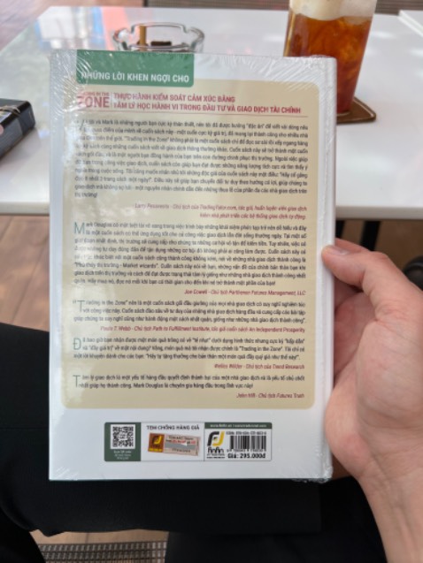 Dành cho những trader bắt đầu và có thể đồng hành cùng trader xuyên suốt sự nghiệp. Cuốn sách giúp trader giữ được phong độ chiến thắng và suy nghĩ mở về những thất bại (là 1 phần trong nghề).