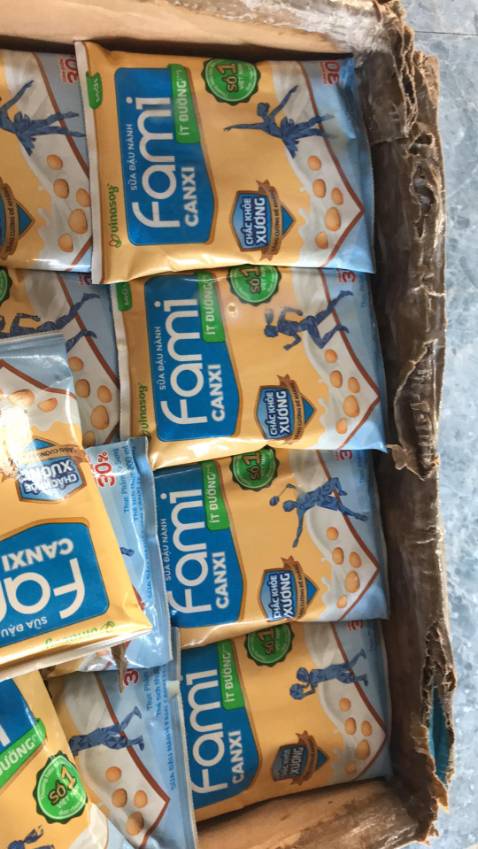 mua ko biết bao nhiêu lần nhưng lần này thực sự bực mình và thất vọng 1 thùng vỡ 4 bịch mong tiki làm việc lại với đơn vị vận chuyển để cải thiện chất lượng giao hàng