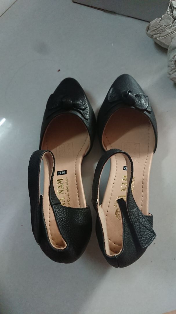 Sản phẩm giống hình. Độ bền thì đợi thời gian sẽ rõ. Size chuẩn, shop tư vấn nhiệt tình.