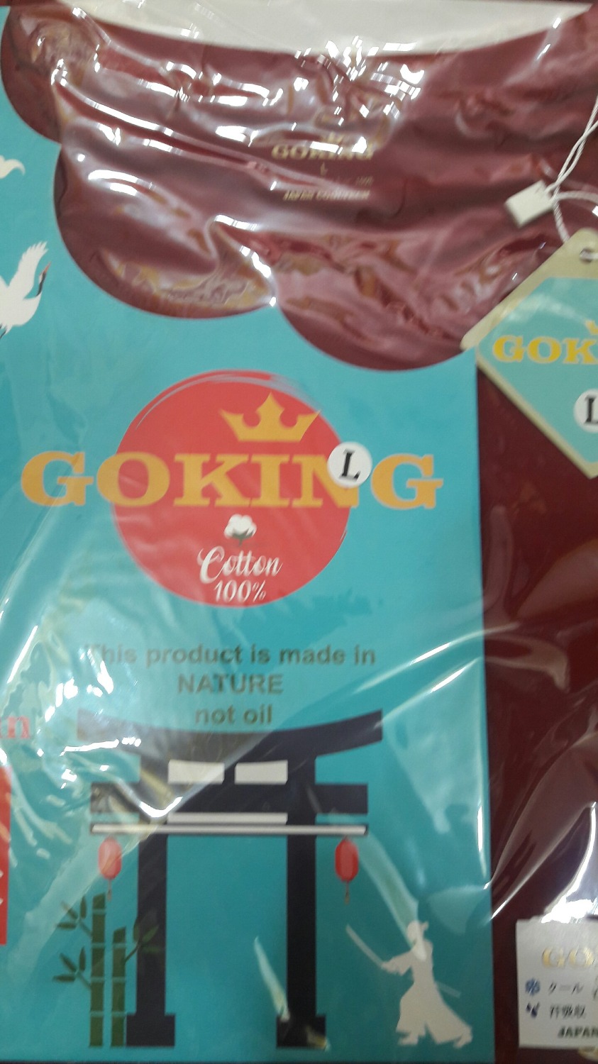 Áo đẹp mặc mát. Nhưng sao áo nam quá chừng màu mà áo nữ có 6 màu à. Thiên vị nam quá vậy shop.