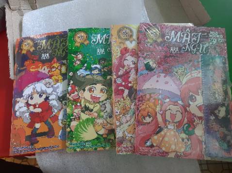 Sách đẹp, mới, màu in rõ nét và được tặng thêm nhiều quà nên bé rất thích. Giao hàng trễ hơn dự kiến. Sẽ mua thêm cho con gái nhỏ.