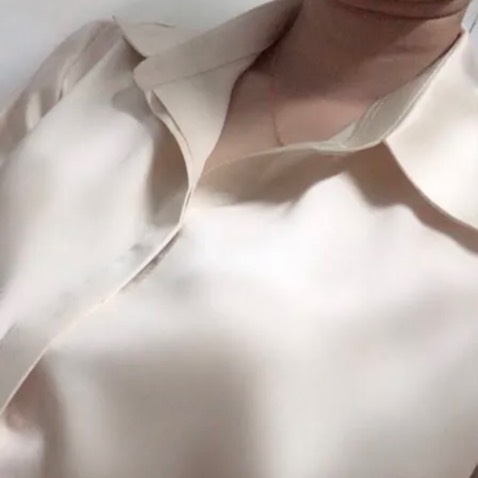 Kiểu dáng thiết kế đẹp .chất lượng sản phẩm tuyệt vời.sẽ quay lại mua lần sau nếu có nhu cầu