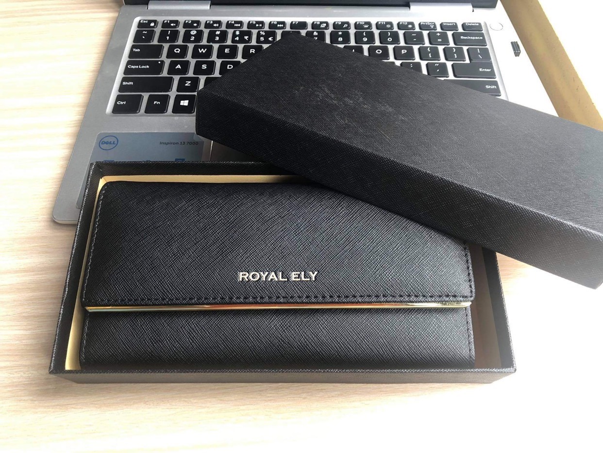 Mình vừa nhận hàng sáng nay, giao hàng nhanh chóng quá hihii
Gửi shop ít ảnh mình chụp lại nè, sản phẩm quá đẹp so với tưởng tượng luôn , thích thật ấy. Cảm ơn shop nhiều ạ! Mình vừa nhận hàng sáng nay, giao hàng nhanh chóng quá hihii
Gửi shop ít ảnh mình chụp lại nè, sản phẩm quá đẹp so với tưởng tượng luôn , thích thật ấy. Cảm ơn shop nhiều ạ!