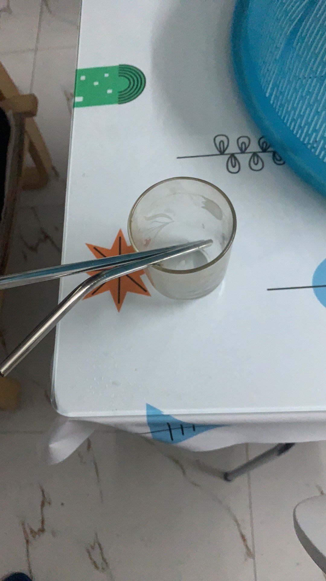 Giao hàng nhanh, đủ đồ, chất lượng sản phẩm ổn, không thấy có mùi vị kim loại nhiều