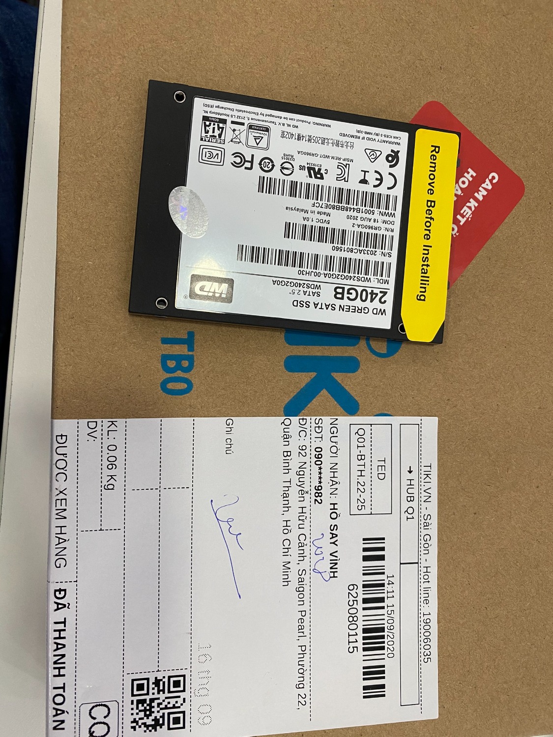 Mô tả sản phẩm ghi bảo hành 36 tháng. có tem bảo hành, nhưng khi giao hàng lại không có tem bảo hành, gọi lên ngay cho tổng đài thì giải thích lòng vòng cả tuần chưa giải quyết được.
Vẫn đang chờ giải quyết. Mô tả sản phẩm ghi bảo hành 36 tháng. có tem bảo hành, nhưng khi giao hàng lại không có tem bảo hành, gọi lên ngay cho tổng đài thì giải thích lòng vòng cả tuần chưa giải quyết được.
Vẫn đang chờ giải quyết.