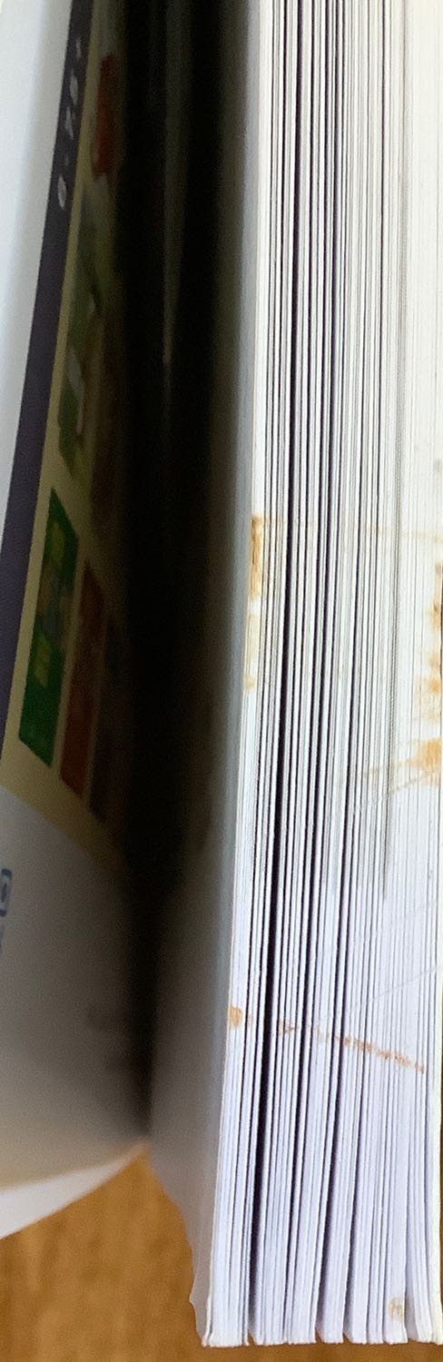 Hừm....lần này mk đánh giá 3 sao thôi vì sách bị bẩn và quăn ở mép nhiều quá, đâm ra học cứ thấy sót sót thế nào ý:( nhưng thôi đổi lại nội dung rất hay và phù hợp với 1 learner như mk :)
nên vào những lần mua sau tiki nhớ cẩn thận hơn là được !!!