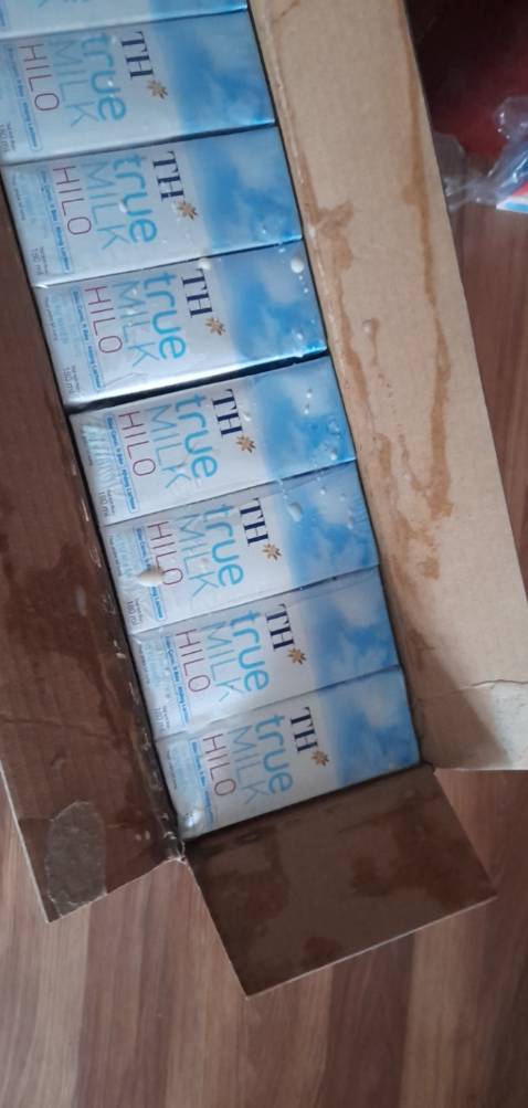 Tôi không hài lòng, rất mong Tiki liên hệ lại, thùng sữa vận chuyển kiểu gì mà vỡ thì quá ẩu.