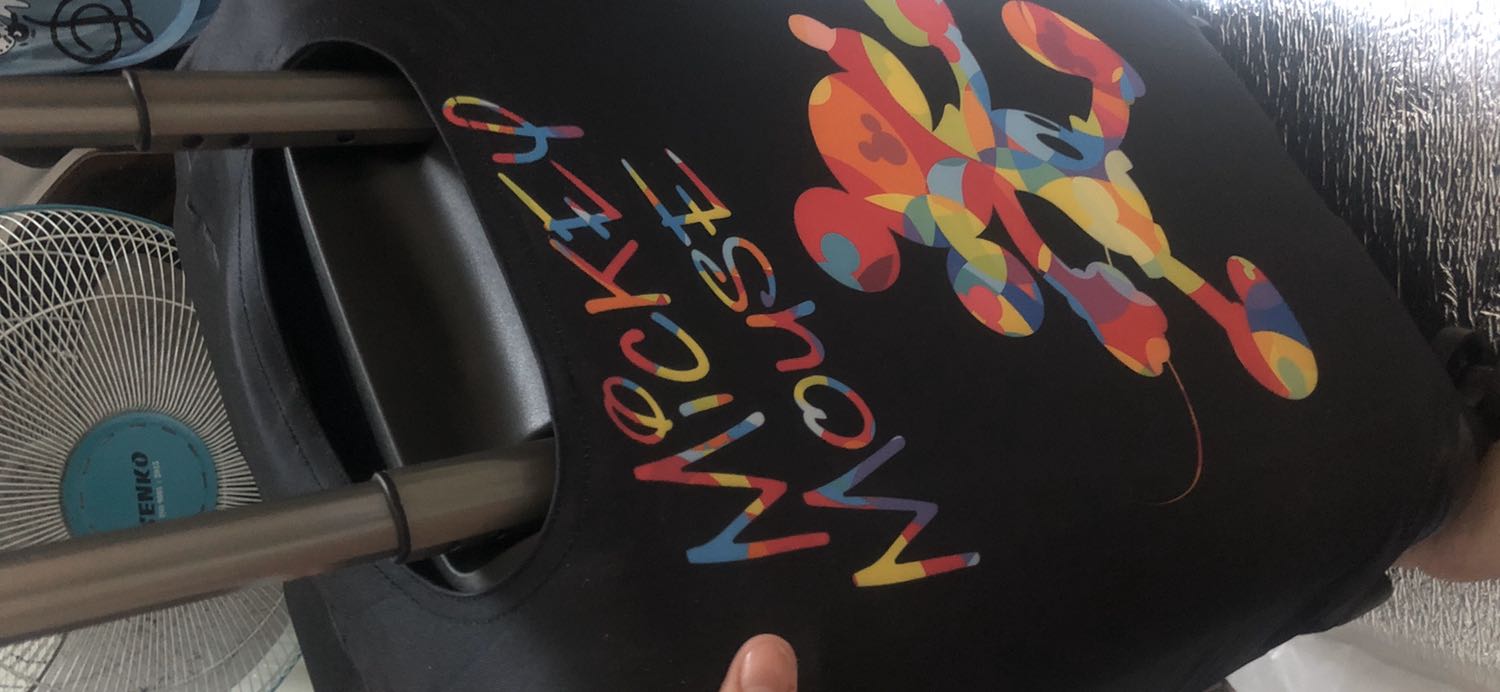 Chất liệu Ok nhưng hướng tay cầm thì lại sai
Chỗ cần thì ko có, chỗ coa thì ko cần