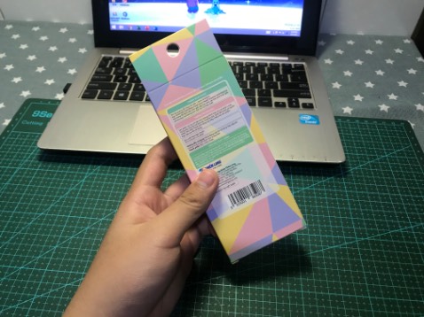 Mình mua tặng bạn nên không nhận xét được nhiều, nhưng đóng gói chưa được chỉnh chu lắm, bao bì thiết kế rất xinh, high ly recomended