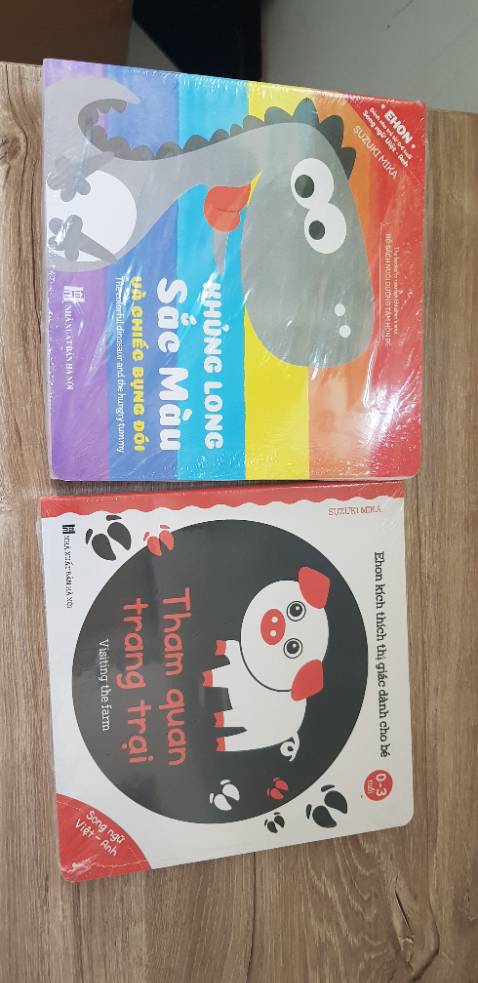 Hình ảnh đẹp mắt nhiều màu sắc, nội dung đơn giản - gần gũi - dễ hiểu với các bạn nhỏ từ 2 tuổi - 4 tuổi. Nhà bán đóng gói cẩn thận, tiki giao hàng nhanh chóng