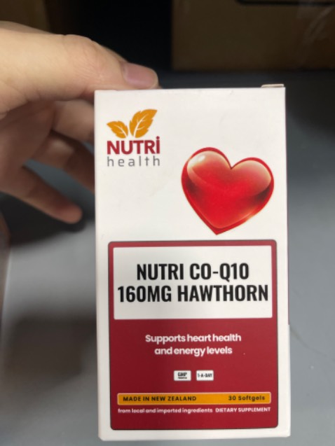 Mua dc thêm 1 hộp xịt họng, chưa dùng nhưng nhà thuốc tv nhiệt tình nv giao hàng thân thiện giao hàng nhanh dùng OK sẽ đặt tiếp