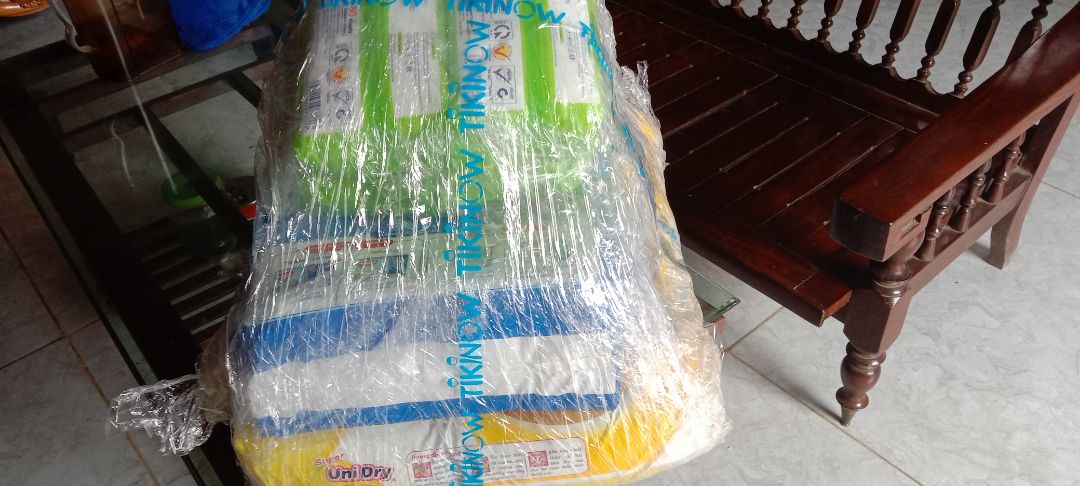 Hàng đủ đúng size, giao hàng siêu nhanh luôn sáng hôm qua đặt sáng hôm nay đã nhận được rồi 😋