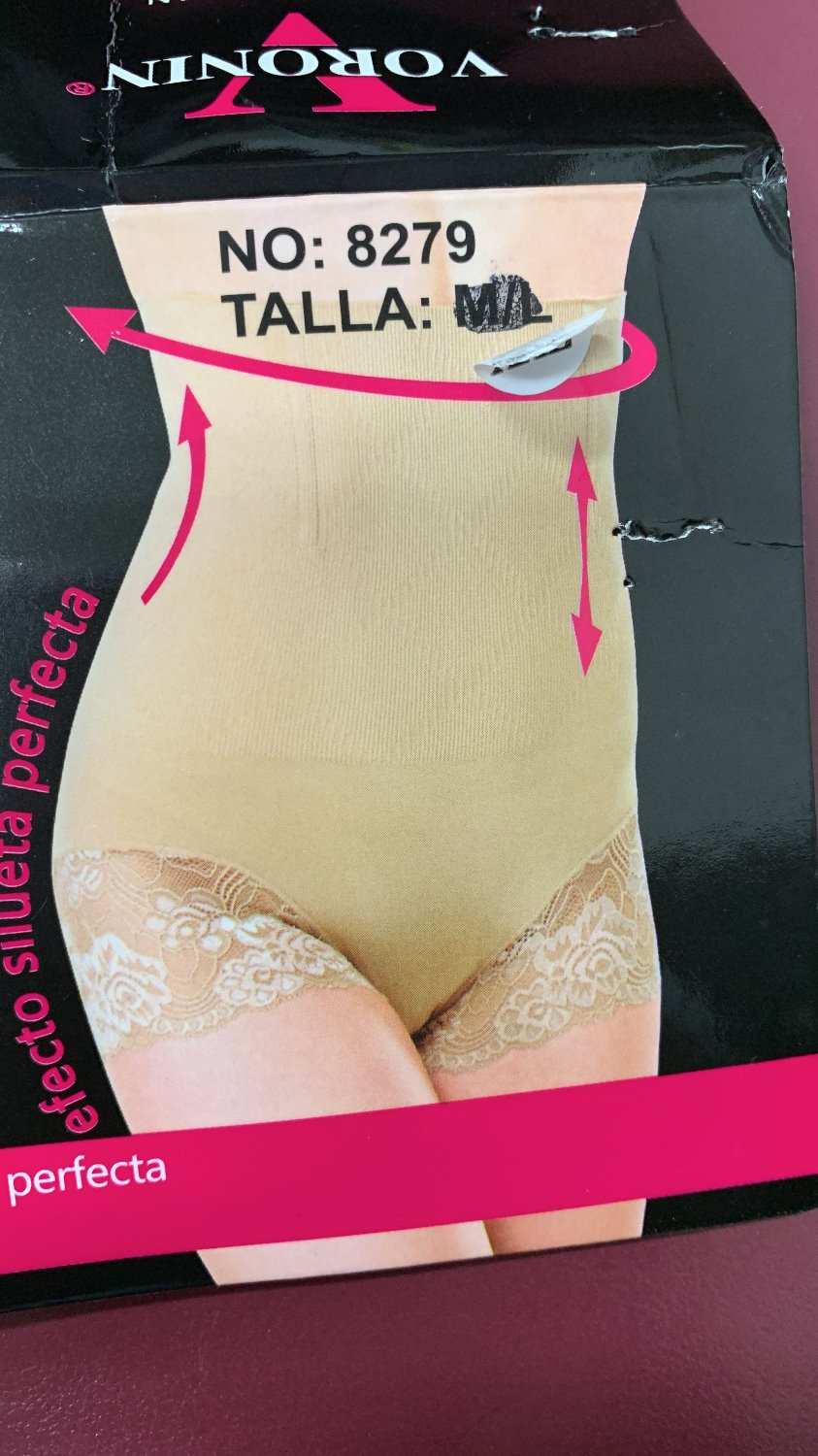 Tôi đặt size XXL nhưng khi giao size M/L, lại cắt chữ XXL dán chồng lên để che size that của quần. Đề nghị Tiki làm việc lại với shop để giữ uy tính cho Tiki.
Quần nhỏ, tôi không mặc được