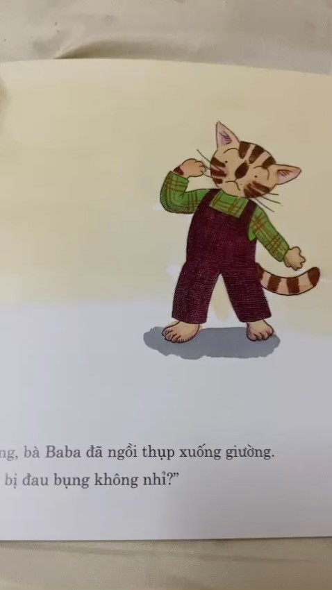 màu sắc đẹp, hình vẽ nét chì thân thiện với mắt của con. mình thích sách kiểu đơn giản thế này. Tvia con cũng thích những cuốn sách ehon này