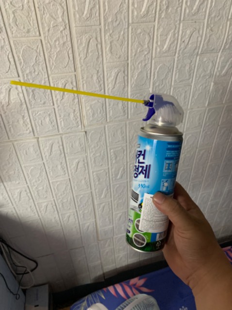 Vệ sinh dùng hết 2 bình cũng chỉ sạch sơ sơ, mùi khá nặng, bật máy 60p chưa hết nổi mùi, mua trải nghiệm thui, dùng tiền đó gọi thợ vệ sinh vẫn hay hơn