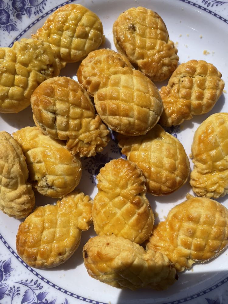 Lò nướng đẹp, nhìn sang xinh mịn lắm.
Shop tư vấn nhiệt tình.
Mới mua về nướng gà với làm bánh ăn ngon tuyệt zời luôn.