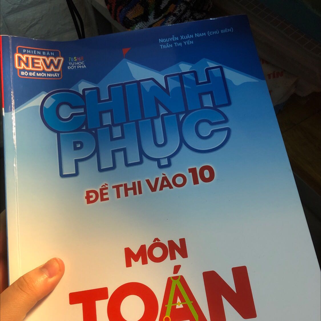 Không biết có ai như mình không làm phần bài tập ở mấy cái chuyên đề chả biết cái nào đúng cái nào sai luôn, tìm mãi cũng chưa biết cách giải cụ thể. Đọc ví dụ mấy phần đầu hiểu chút càng về sau càng không hiểu gì:))
