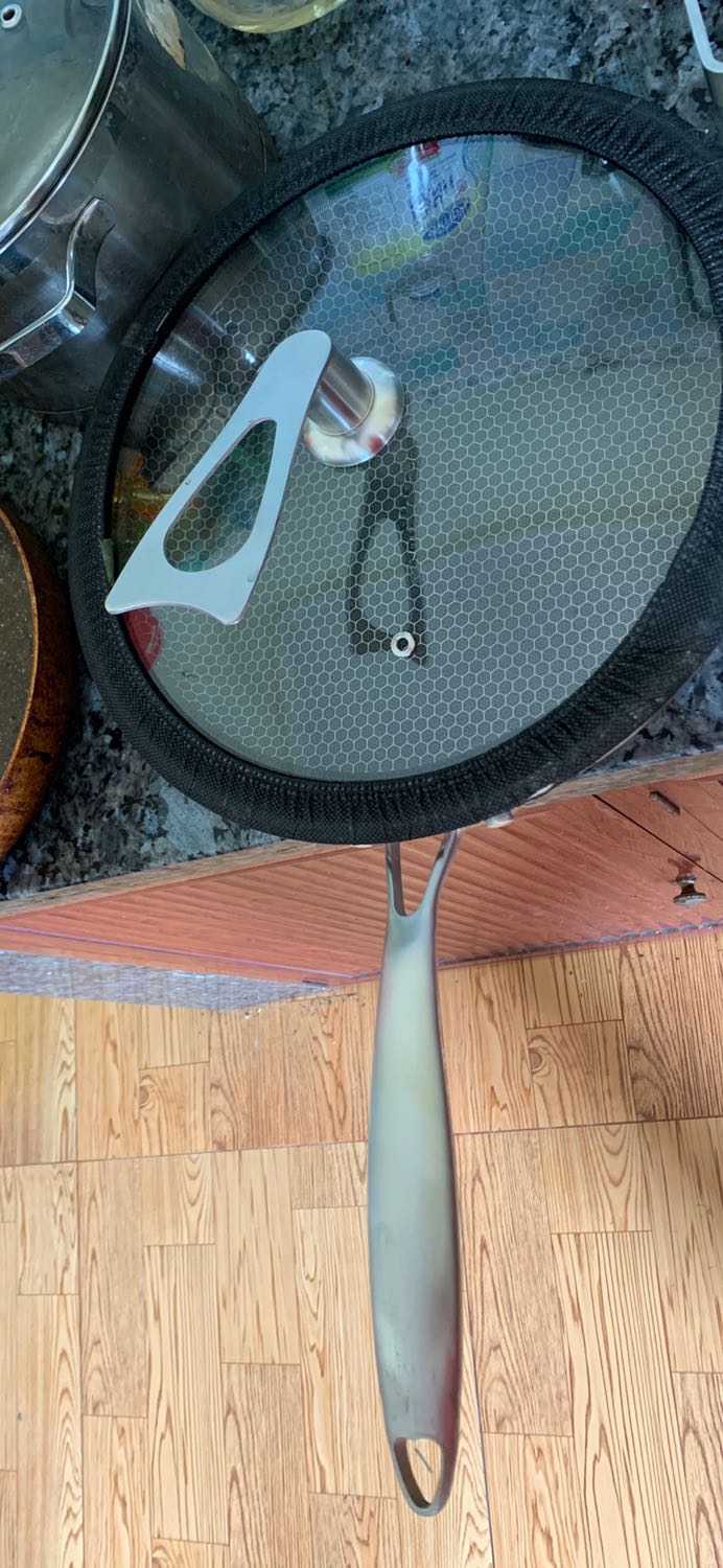 Nhận chảo đẹp. Chảo có thể chiên nguyên 1 con cá diêu hồng