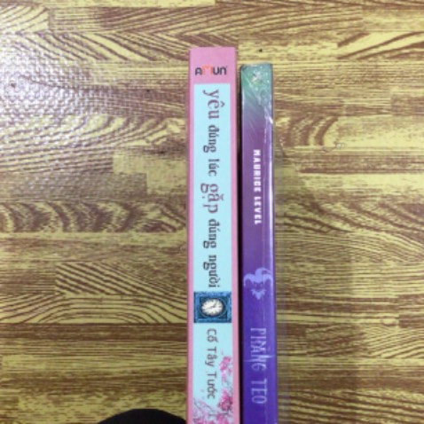 Sách mới,đẹp,mà giá hơi chát. Bọc cẩn thận,giao hàng nhanh