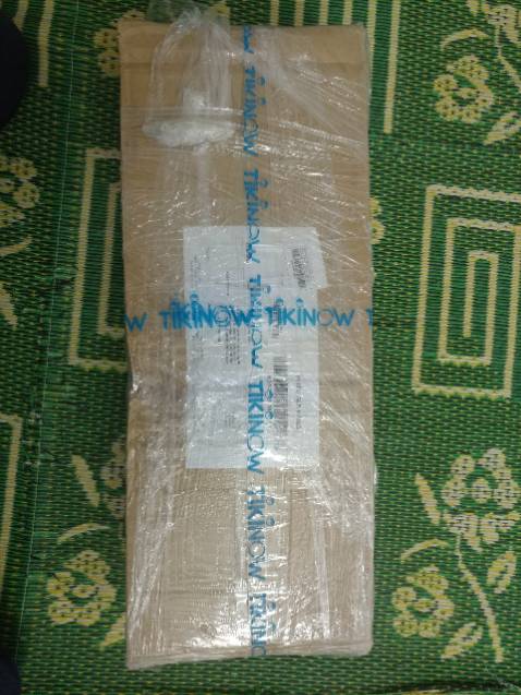 Mẹ mình cứ kêu nằm kiểu này sẽ thiếu máu lên não, thuyết phục mãi cũng chịu nằm thử mấy hôm và chẳng có vấn đề gì xảy ra ca. Mẹ mình còn bị huyết nữa nhé, bạn nào có người thân bị tương tự thì có thể yên tâm sử dụng. Gối như mô tả, có bảo hành đàng hoàng, Tiki đóng hàng rất cẩn thận và giao hàng nhanh. Great!