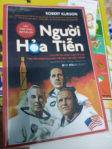 Sách đóng gói cẩn thận, giao hàng nhanh chóng. Mình rất ưng ý!