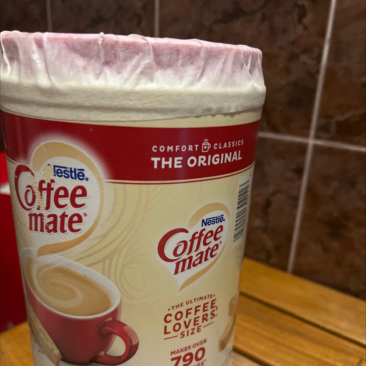 Sản phẩm mới và đóng gói tốt. Dán nắp hộp sản phẩm  rất ưng ý 👍