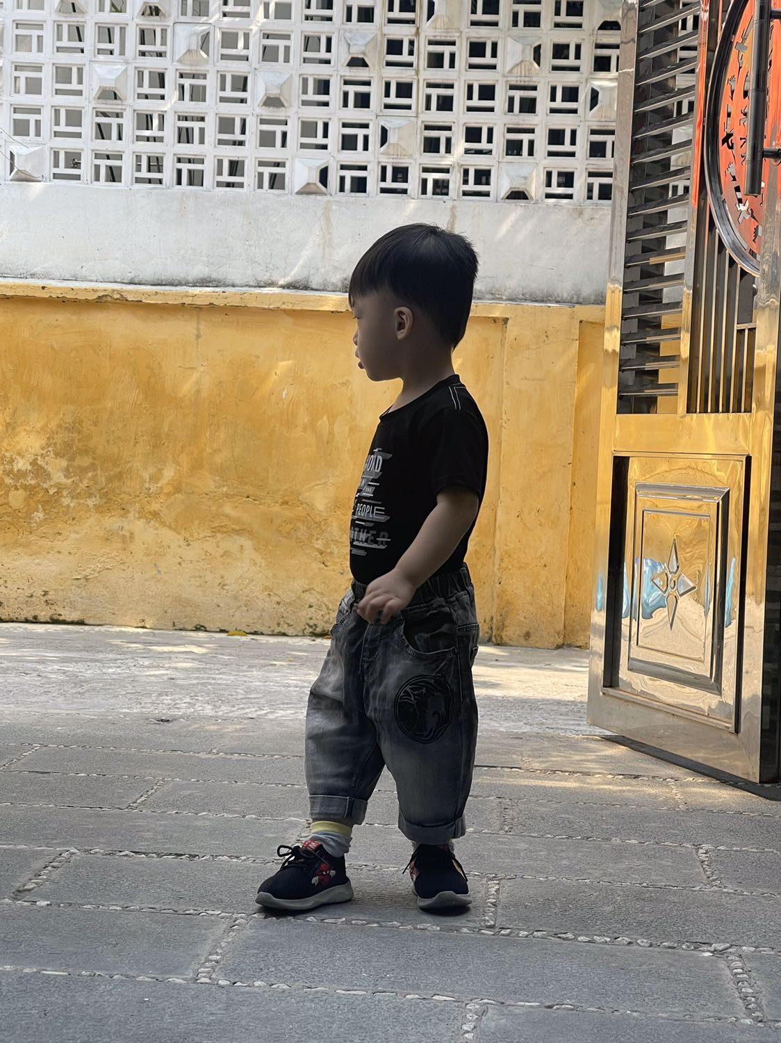 Giao hàng nhanh, sách mới, không lỗi lầm gì, đóng gói rất cẩn thận