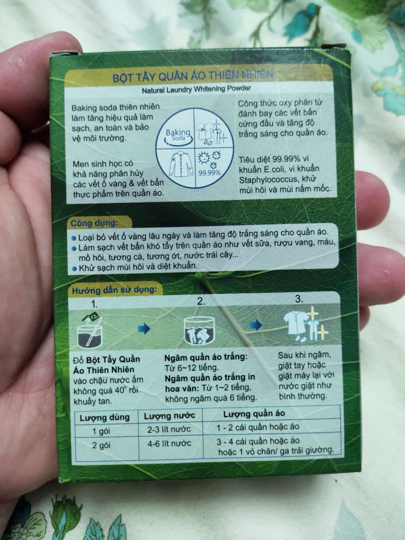 Đóng gói cẩu thả về là sút sổ hết. Làm theo hướng dẫn nhưng tẩy quần áo thấy không hiệu quả. Mua hơi nhiều, giờ không biết phải làm gì. Cho shop 1* và Tiki 1* do Tiki làm ăn trong mùa dịch bê trễ, trong khi các sàn khác giao hàng vẫn đúng hạn như dự kiến. Qua thời điểm giao hàng chờ hơn 1 tháng không giao, hủy và hoàn tiền rất nhiều đơn. Có những đơn tự hủy của khách không rõ nguyên nhân. Khi khiếu nại thì sau 5 ngày không thấy giải quyết. Nói chung rất thiếu trách nhiệm. Sau này không mua hàng trên đây nữa cho khỏi bực.
