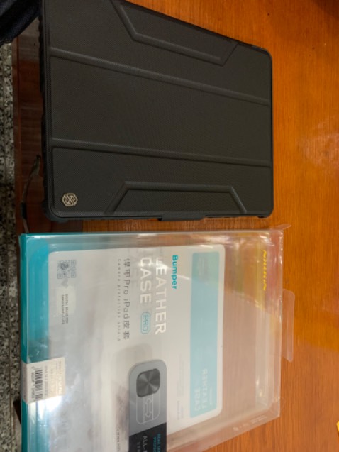 vừa vặn, cảm giác chắc chắn. shop từ HN ship vào HCM nhanh. 5 sao cho shop và sản phẩm