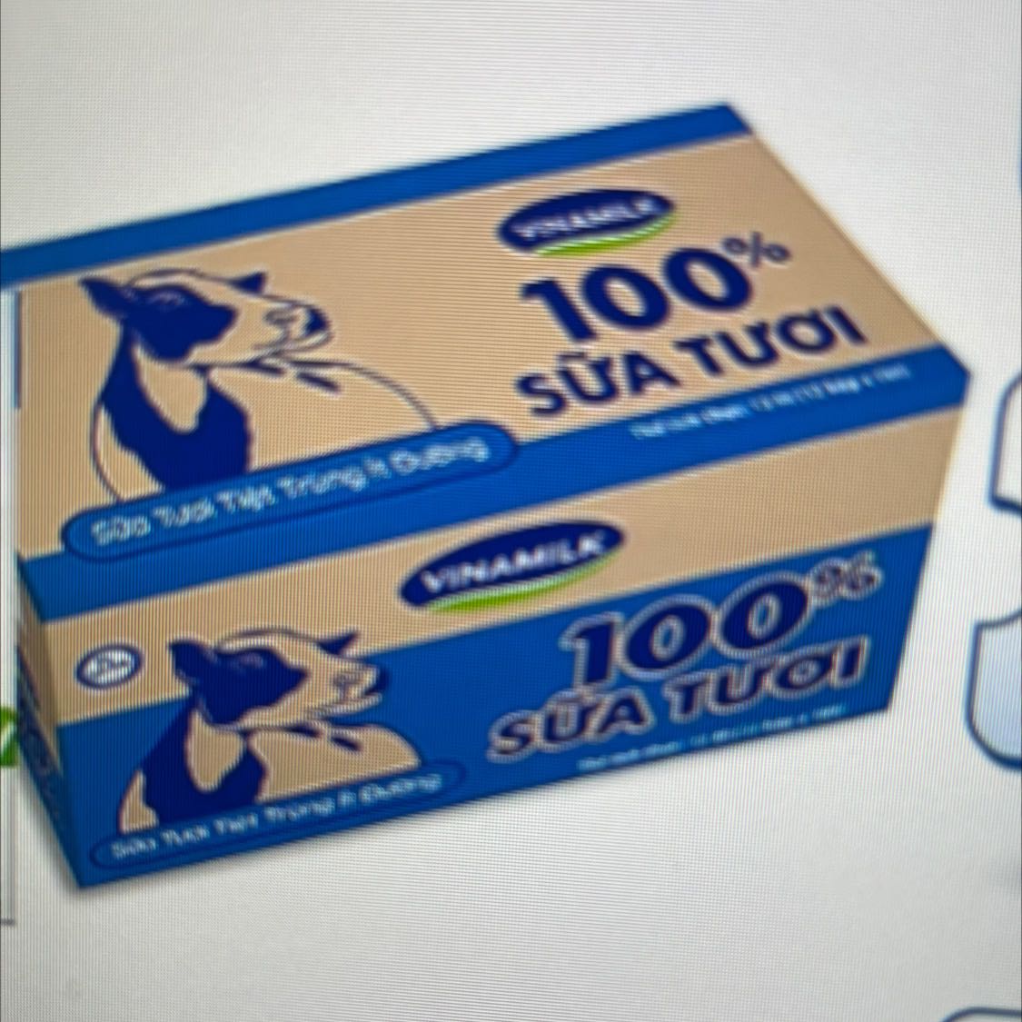 Sữa ngon, date còn xa lắc… 
Làm bánh ngô sữa, bánh plan, yaourt … ngon ngon