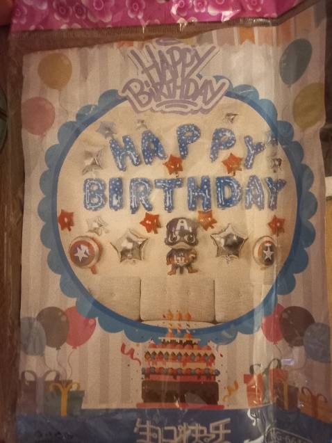 Đặt set heo Peppa xanh shop lại giao hình khác ko đúng ý là sao? Cũng ko báo lại trong khi thông tin bên ngoài ko khớp thực tế giao hàng😡