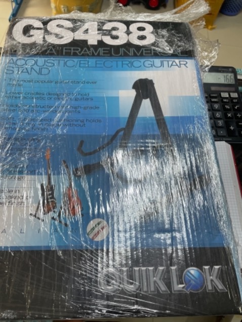 Sản phẩm chắc chắn, có chốt tăng đơ nên bảo đảm an toàn, khá nặng và shop bao bọc rất kỹ!