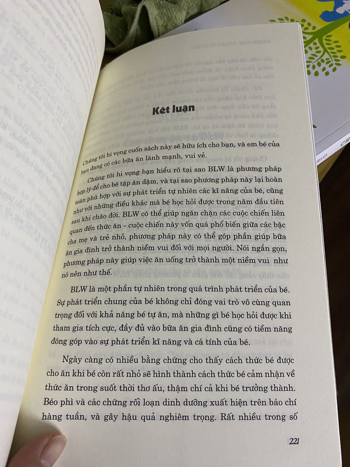 Sách hay, bổ ích cho những *** bỉm sữa nuôi dạy con hiện đại Sách hay, bổ ích cho những *** bỉm sữa nuôi dạy con hiện đại