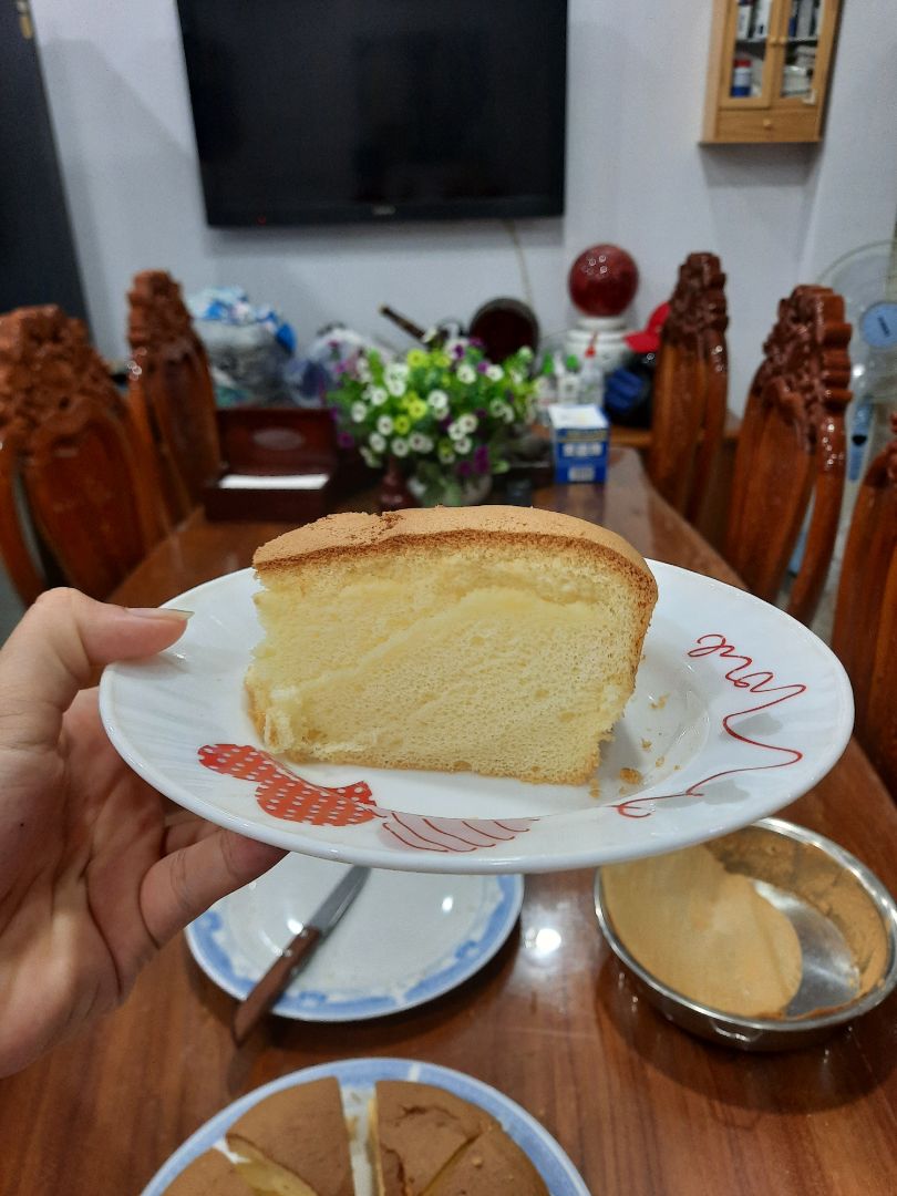 xài rất là okie lun nha, nhiệt độ khá là chuẩn , nướng bánh ngon , nhiều chế độ , cskh rất tốt