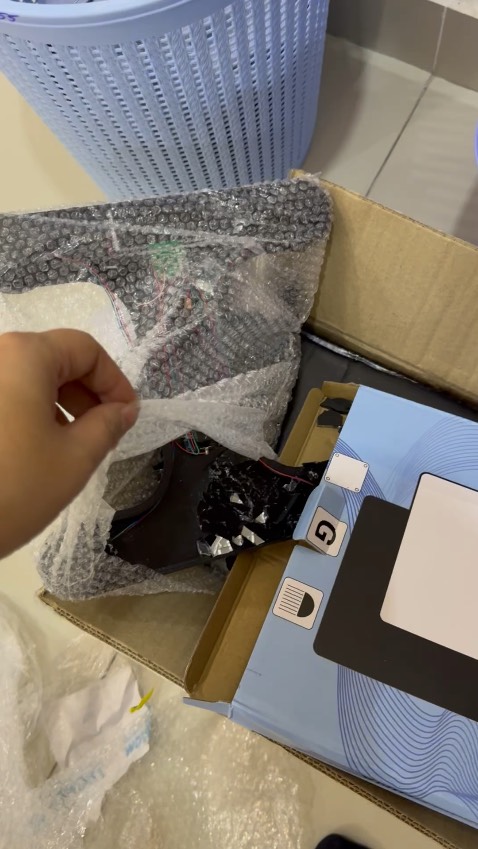 Đóng hàng kỹ nhưng chưa đủ, sản phẩm bị bể nát sau khi nhận