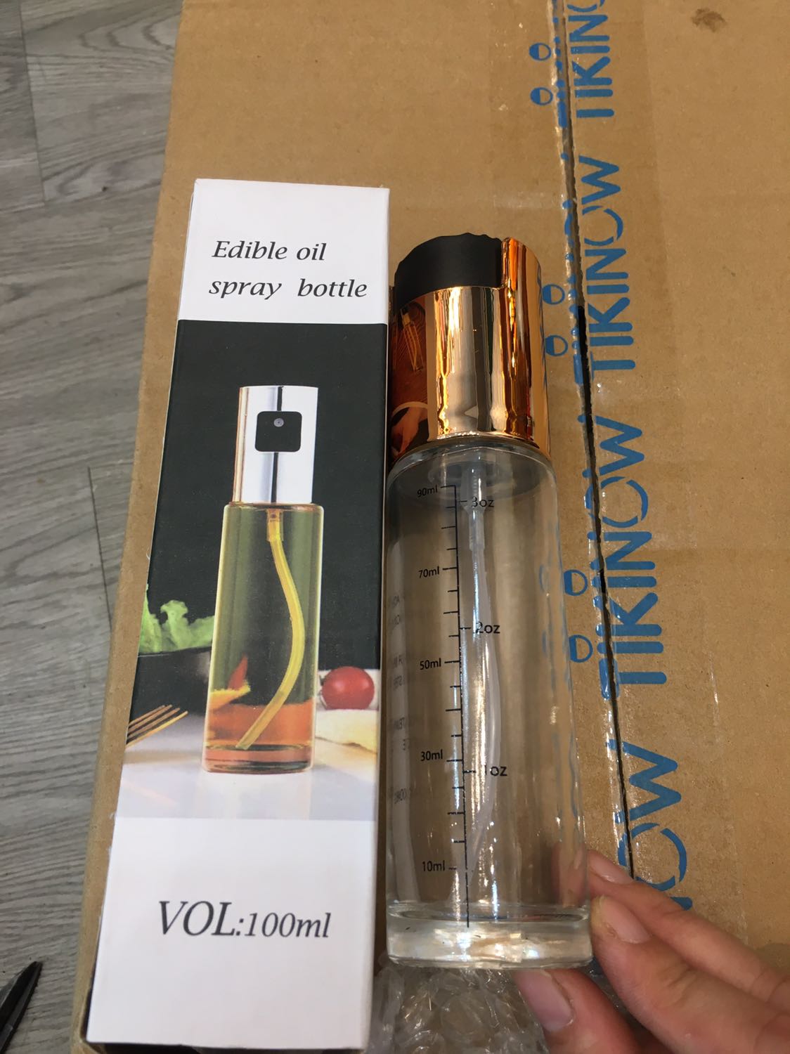 Sản phẩm dễ thương nút nhấn tốt nhẹ dễ sử dụng tia dầu phun đều cảm ơn tiki