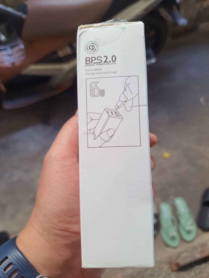 nhỏ, gọn, công suất cao, giá cả chấp nhận được