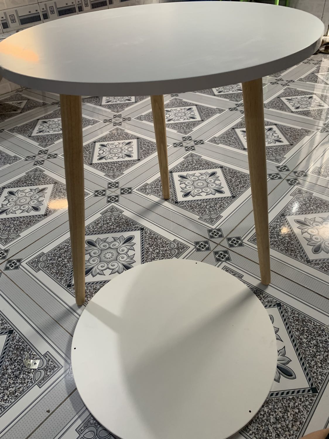 Rất hài lòng.Giao hàng nhanh . Lắp tầng dưới hơi mất thời gian. Có lỗi nhỏ là vít của tầng dưới hơi dài nhưng ko đáng kể . Nói chung cảm thấy ưng ý.? Rất hài lòng.Giao hàng nhanh . Lắp tầng dưới hơi mất thời gian. Có lỗi nhỏ là vít của tầng dưới hơi dài nhưng ko đáng kể . Nói chung cảm thấy ưng ý.?