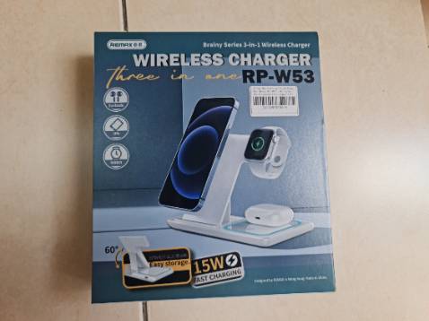 Mới nhận được hàng, sạc điện thoại OK, ko có iwatch với tai nghe để testtttt 2 chỗ còn lại. Tạm cho 4 sao.