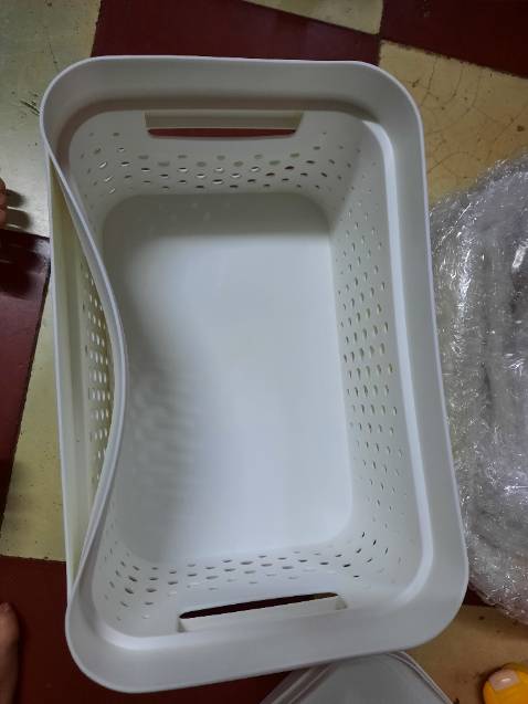 Giao hàng chậm, hàng đóng gói kỹ nhưng mua 2 cái mà xếp sao cái bên trong bị cong. Làm hộp móp