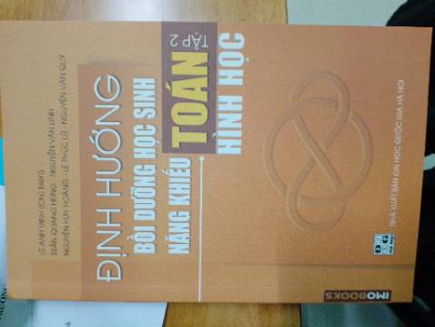 sách được bảo quản tốt, bìa mềm nhưng không bị quăn gì