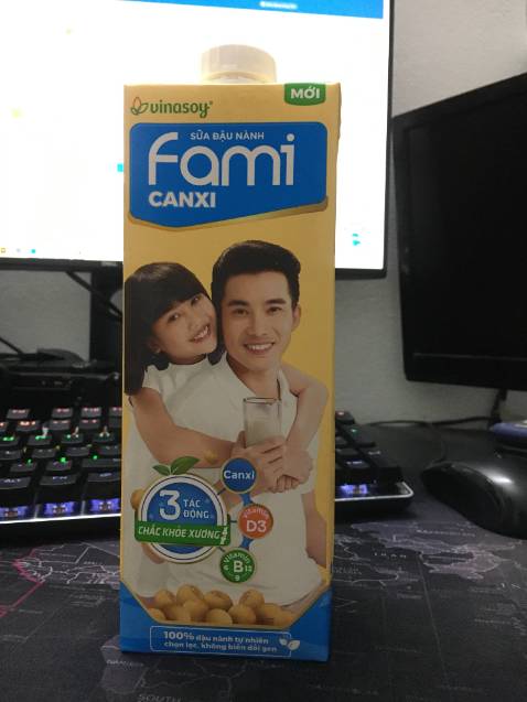 Sản phẩm giá cả hợp lý. 
Tiki giao hàng nhanh, đóng gói cẩn thận.
Chỉ có một điều là ngon quá, hợp miệng mình nên nhanh hết quá, mới 2 tuần đã phải đặt thêm rồi. 
Nếu bạn nào có gia đình nên mua về cả nhà uống, tiết kiệm và tốt.