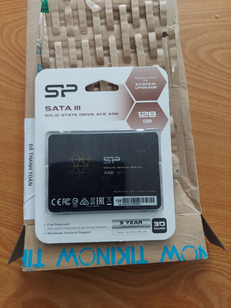 Tốc độ truy xuất chưa nhanh lắm, chỉ hơn HDD, chưa bằng nhãn hàng khác mà tôi đã sử dụng.